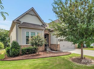 14008 Little Spring Ct, Charlotte, NC 28278