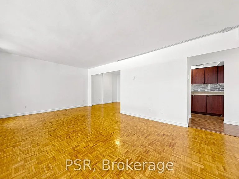 240 Markland Dr #210 — Photo 4