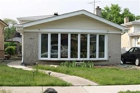 1st image of 5001 Lee St