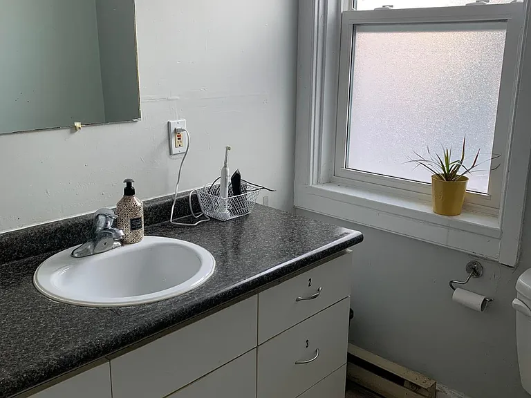 9 Waterloo Ave #1 — Photo 9