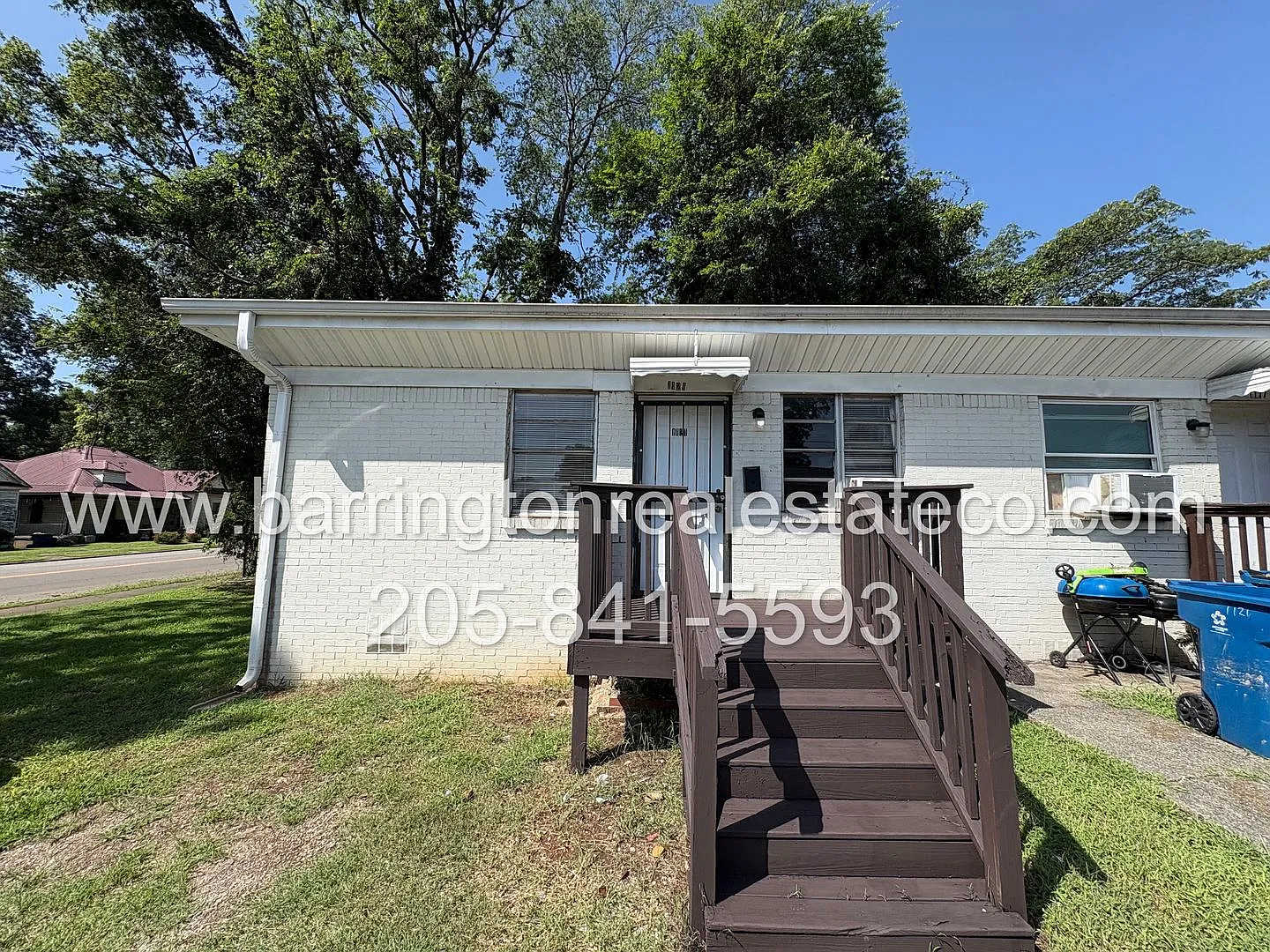 Tarrant — Photo 1