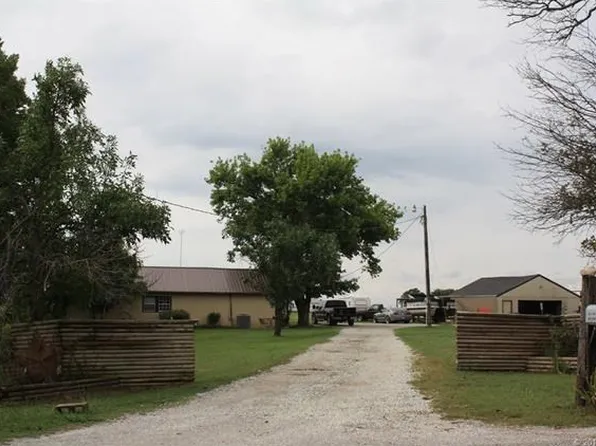 49602 E County Road 1490, Stonewall, OK 74872
