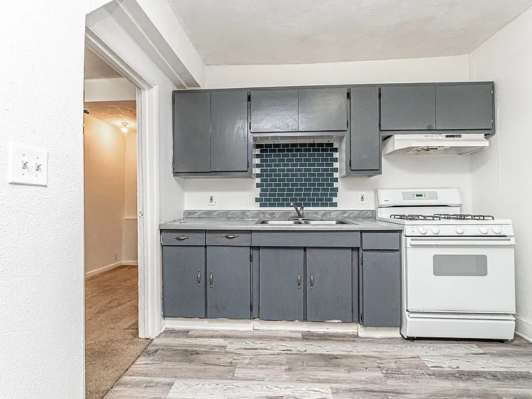 1223 N Jackson St #2 — Photo 12