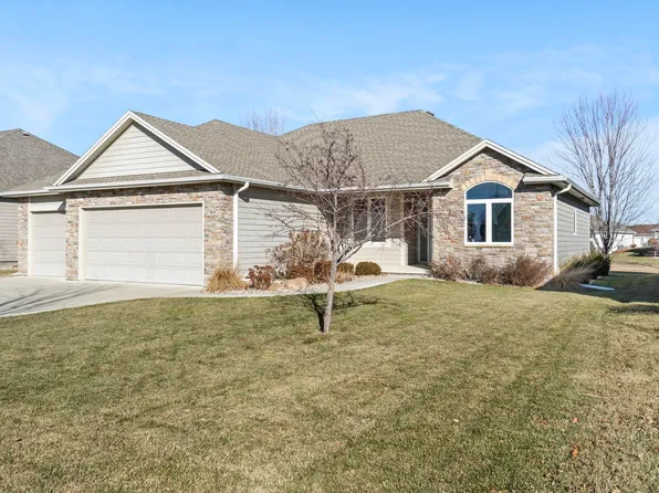 477 E Pinehurst Trl, Dakota Dunes, SD 57049