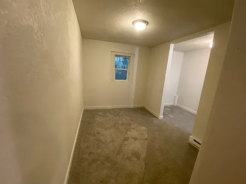 424 N Rouse Ave #4 Photo 1