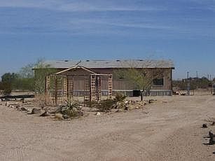 1st image of 183 S Kelly Lane