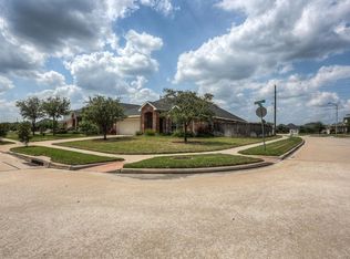 9502 Edgeloch Dr, Spring, TX 77379