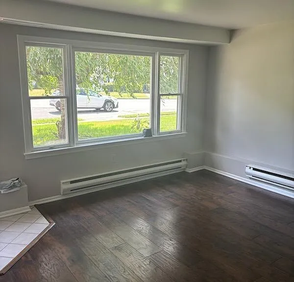 47 Thorpe Ave #1 — Photo 2
