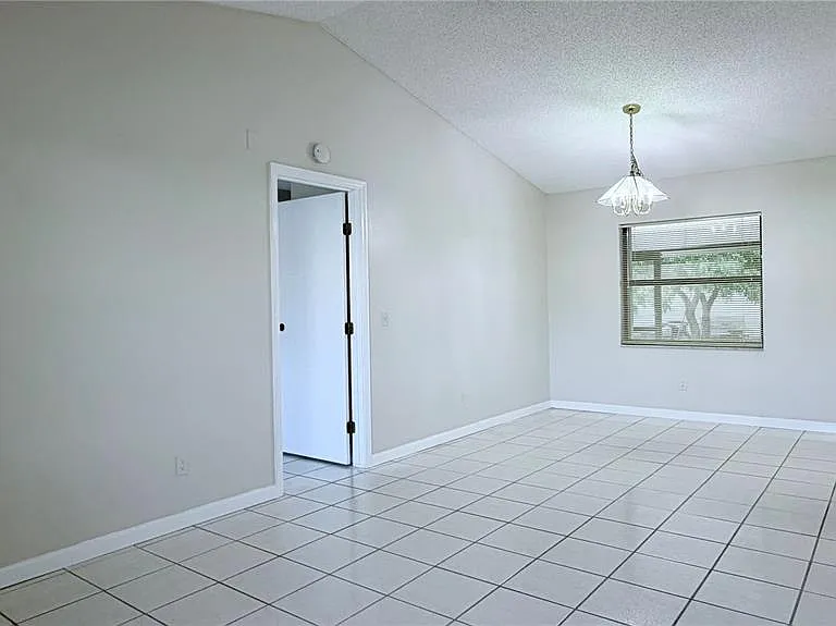 11803 Classic Lake Way — Photo 25