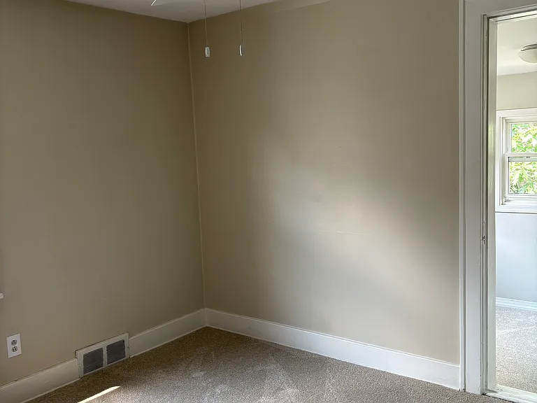 15 Hamilton Dr #2 — Photo 12