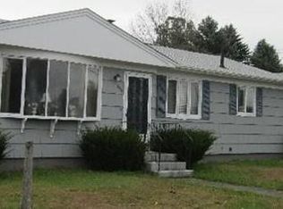 1898 Gar Hwy, Somerset, MA 02726