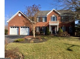 9 Apple Orchard Rd, Moorestown, NJ 08057