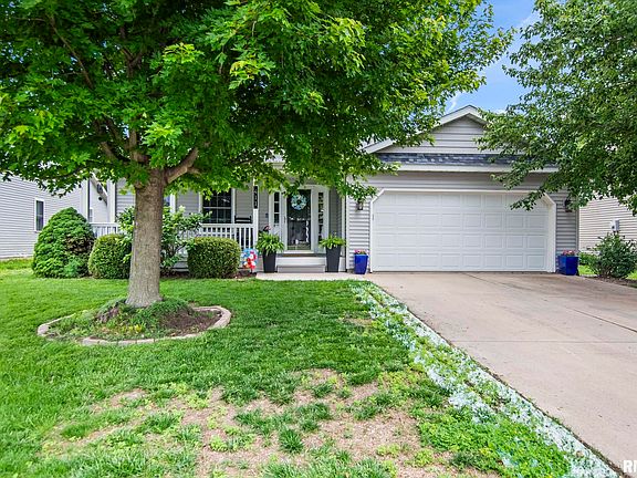 2nd image of 411 Pine View Dr