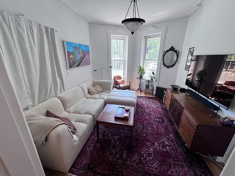 579 Bergen St #1 — Photo 3