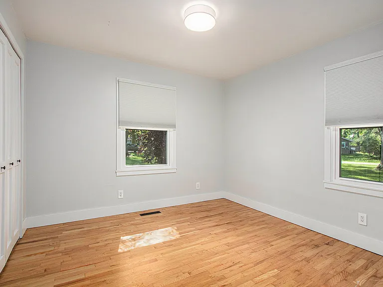 3365 Circle Dr — Photo 4