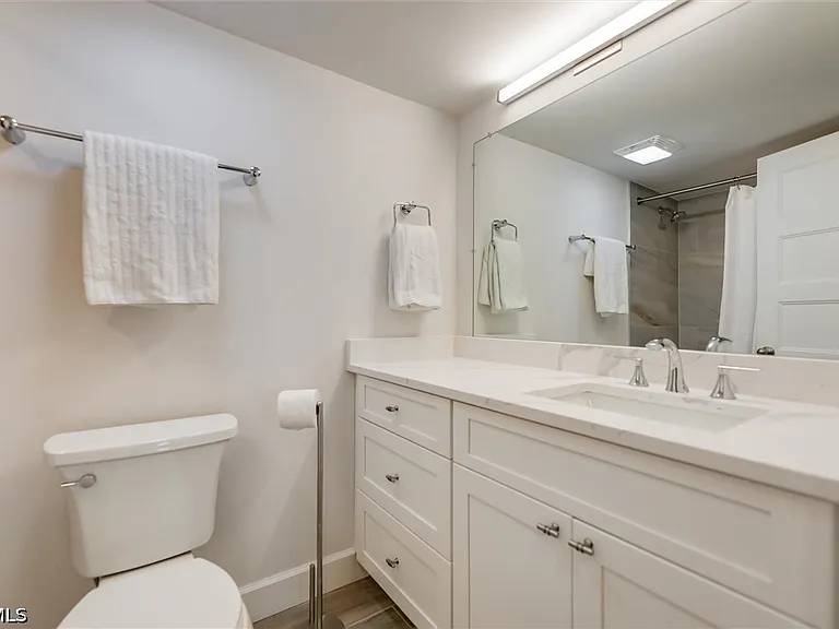 760 Sextant Dr #321 — Photo 35