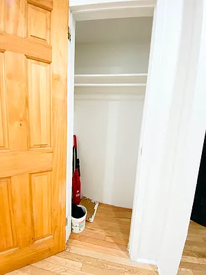 Rented by Bond New York | media 8