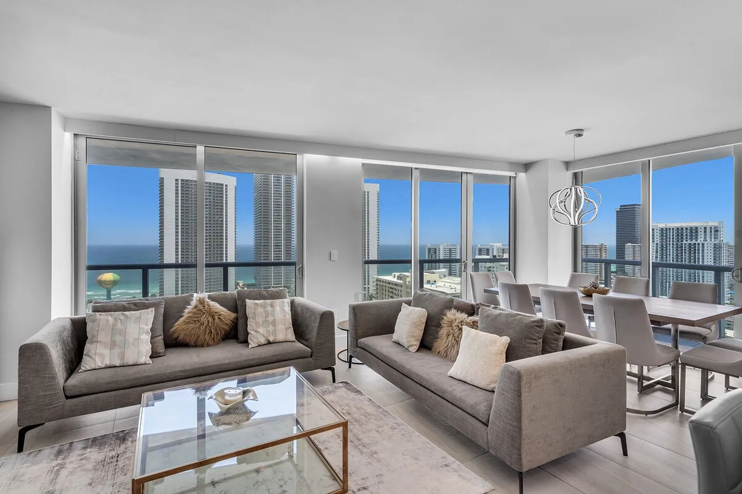 3 bed, 3.0 bath, $9,531 — Photo 1