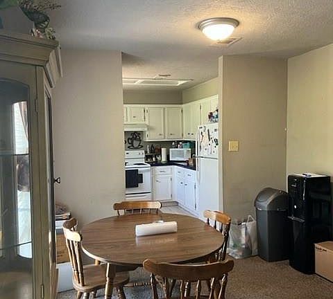 5th image of 3004 Pierre Pl