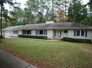 3208 Kenly Ct, Raleigh, NC 27607