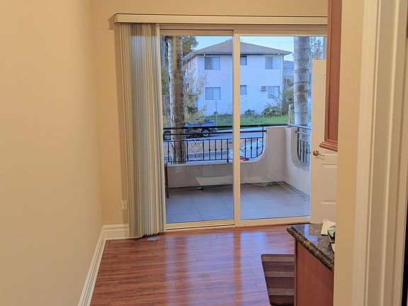 4th image of 1211 N Glenoaks Blvd