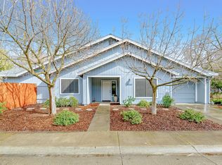 3000 Goshawk St, Davis, CA 95616