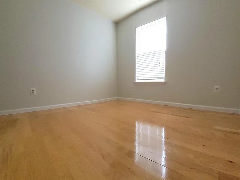 2507 Assabet Ct — Photo 17