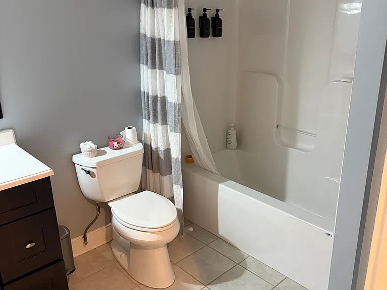 138 Baylor Ln — Photo 6