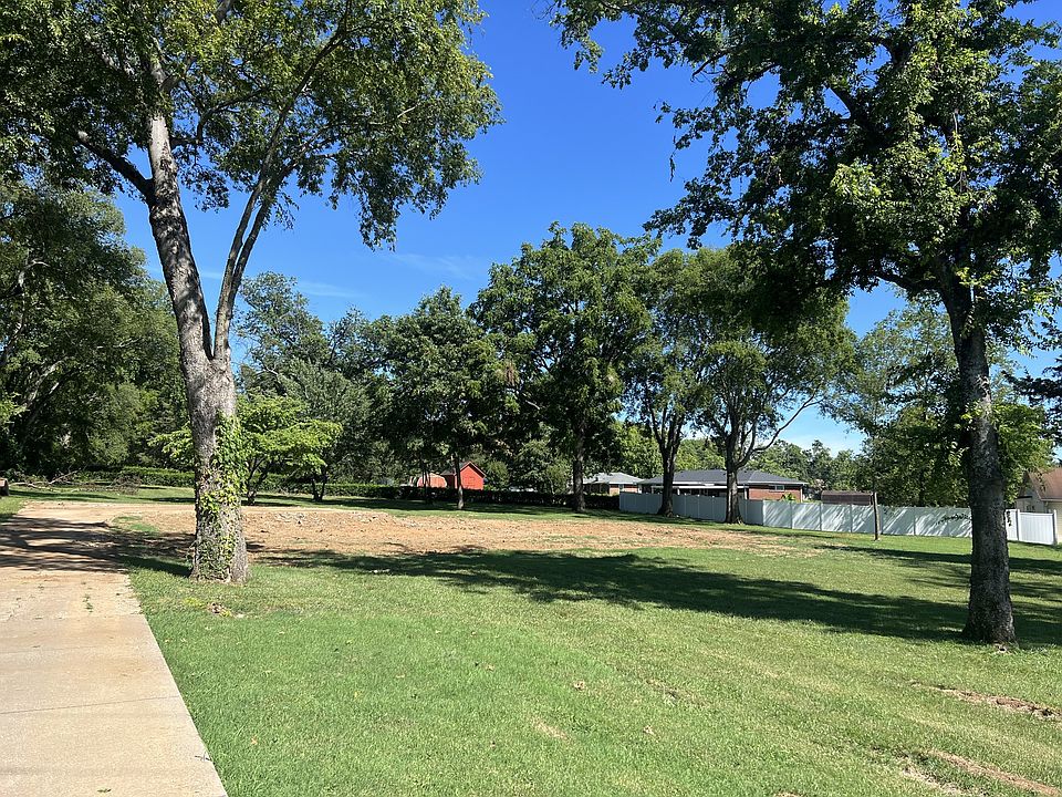 1st image of 2932 Rich Acres Dr