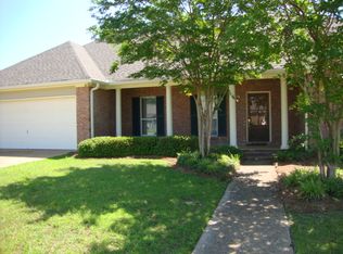 2007 Old Town Pl, Brandon, MS 39042