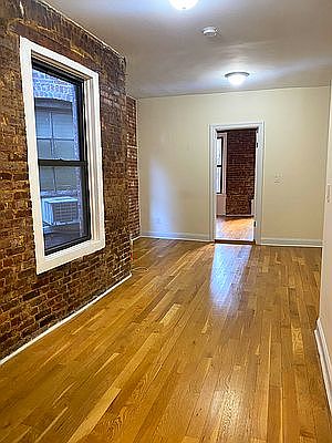 5th image of 228 W 25th St APT 4RE