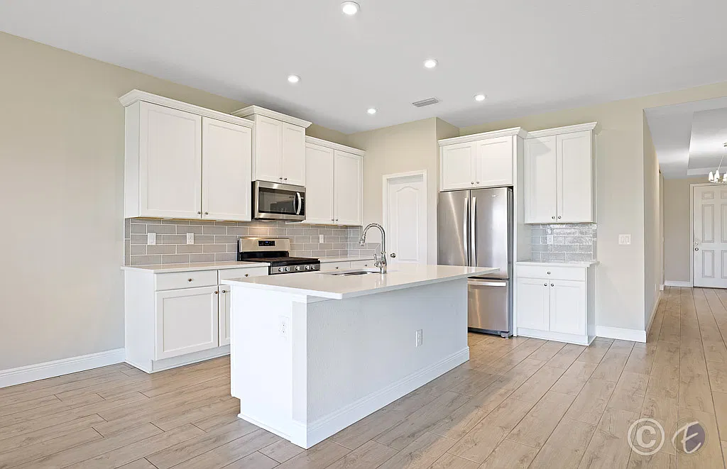 5420 Silver Sun Dr | Waterset — Photo 2