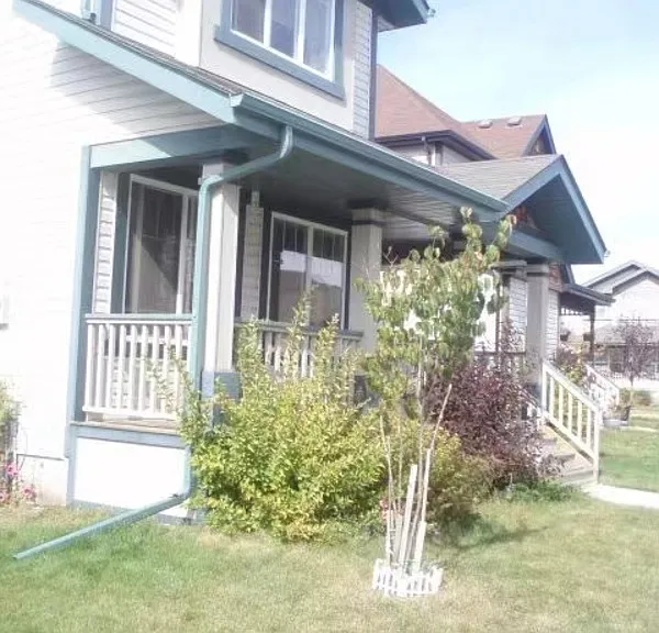 5567 Stevens Cres NW — Photo 3
