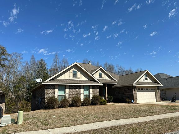 3rd image of 8612 Fernwood Loop W
