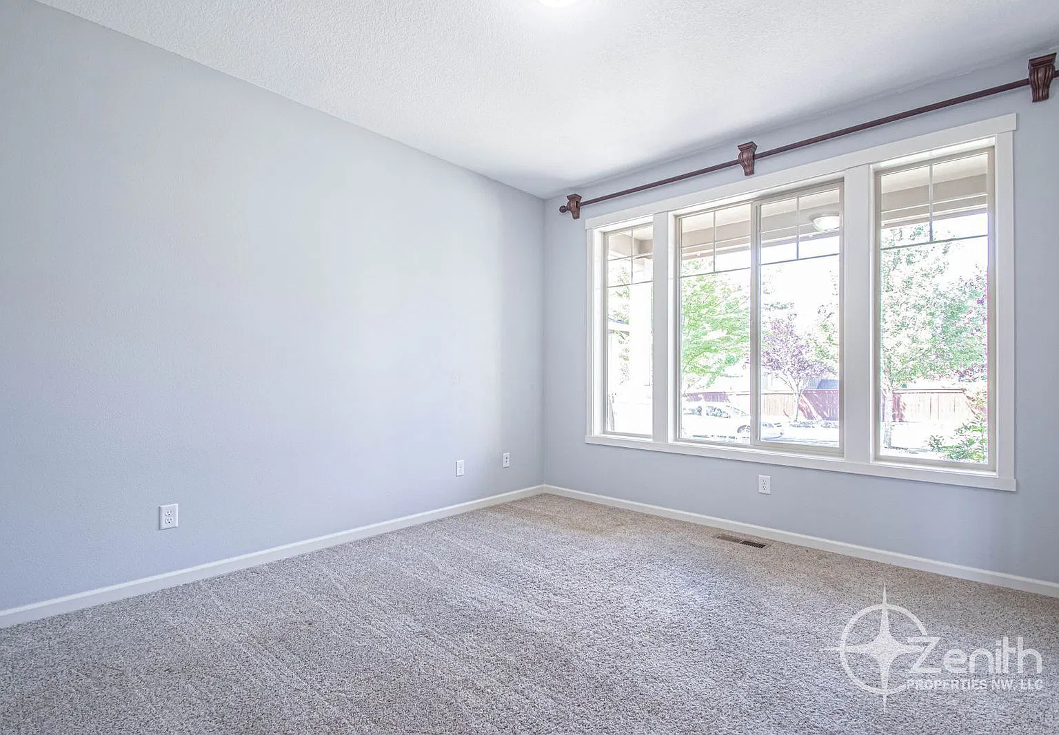 4 bed, 2.5 bath, 2231 sqft, $3,315 — Photo 3