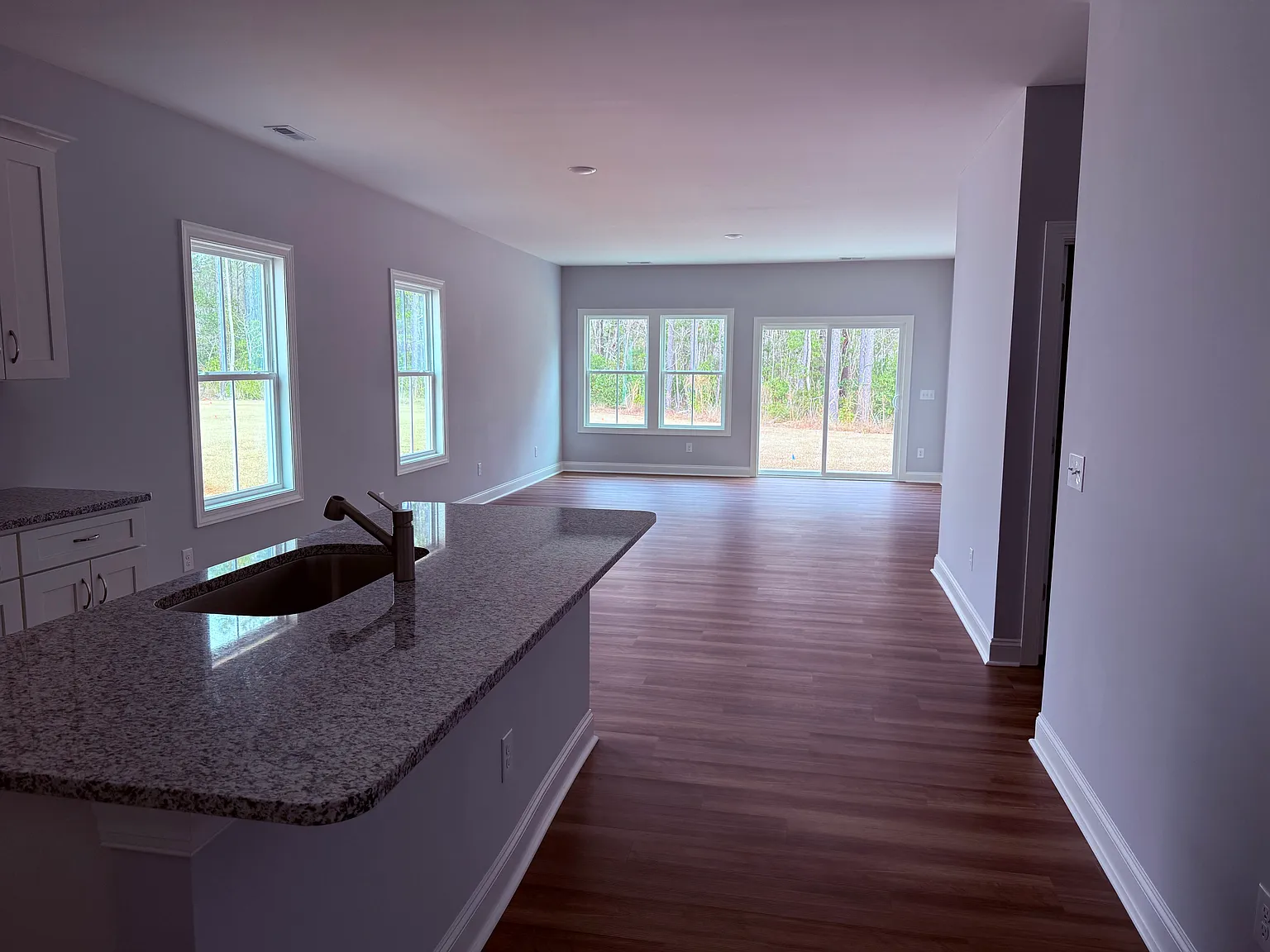 855 Bertwood Rd SW — Photo 4