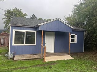 997 Cornutt St, Myrtle Creek, OR 97457