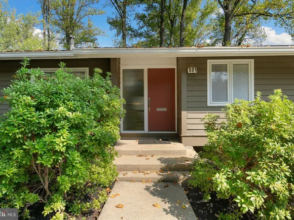 501 New Mark Esplanade, Rockville, MD 20850
