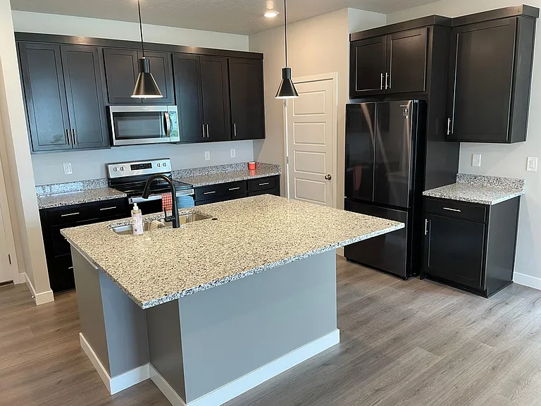 Kitchen (Floor 1)