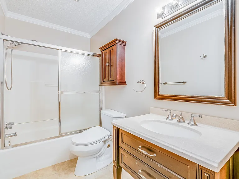 147 Port Royal Dr — Photo 14
