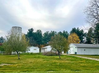 8043 Lewis Rd, Mount Morris, MI 48458