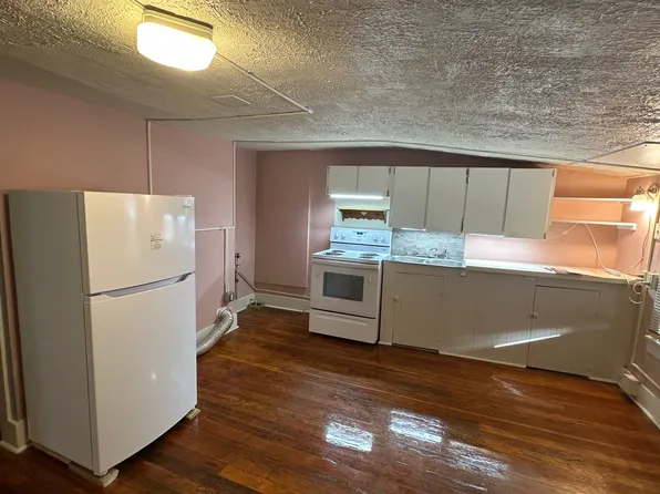 46 Ferris St APT 4, Saint Albans, VT 05478