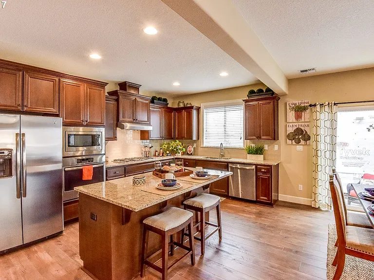 DR HORTON Pics from Model Home for Reference (2017)