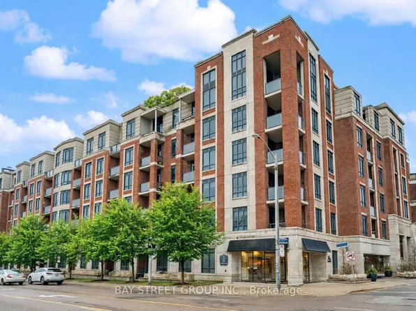 25 Earlington Ave #507, Toronto, ON M8X 3A3