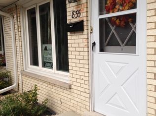 835 S La Grange Rd, La Grange, IL 60525