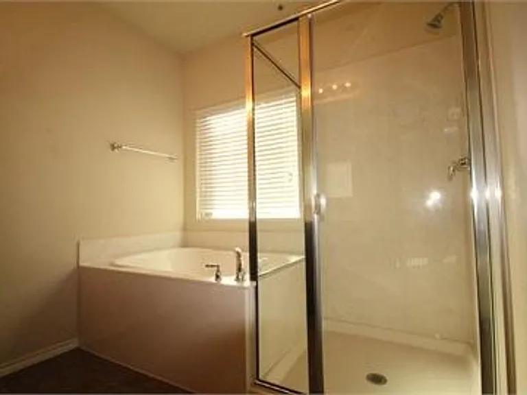 1416 Amazon Dr — Photo 15