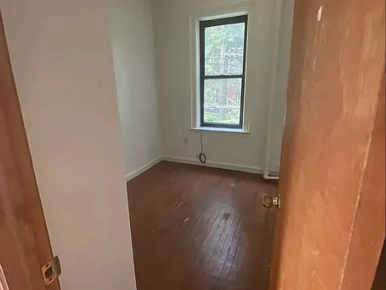255 Bergen St #16 — Photo 6