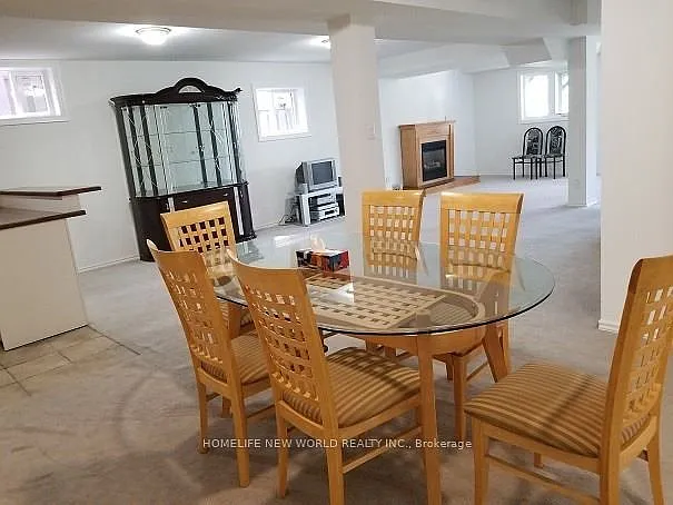 53 Brillinger St #WALKOUT BASEMENT — Photo 14