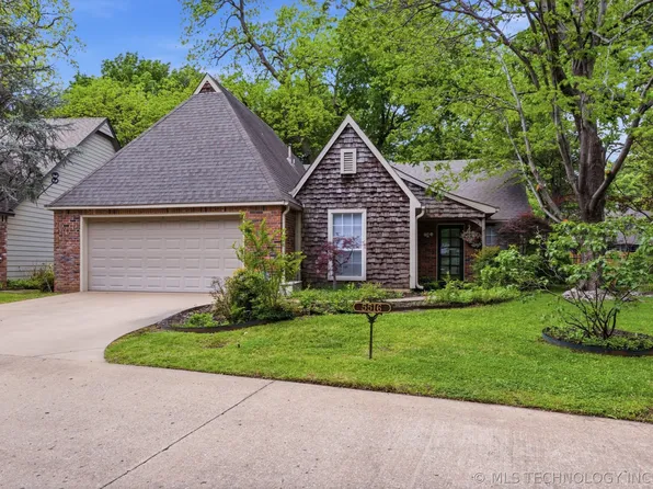 5516 S Delaware Ct, Tulsa, OK 74105