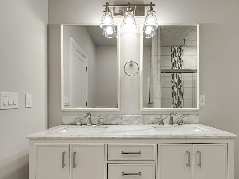 Exquisite Dual Vanities with Sinks and Mirrors
